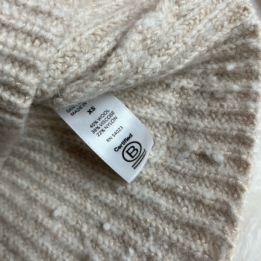 Athleta Women’s XS Sierra Chunky Knit Wool Coconut Grandpacore Winter Sweater - Picture 7 of 9